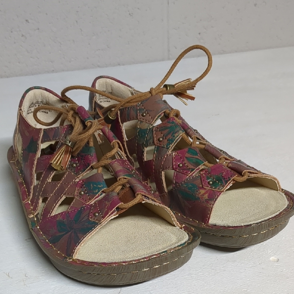 Alegria Valerie Southwestern Romance Gladiator Sandal EU 38,US 8/8.5 NWOT - Picture 5 of 9